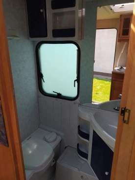                         Adria Unica 461 UB 2002 rok - zdjęcie 6
                        