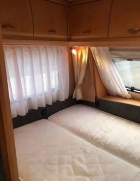                         Hobby De Luxe 440 - zdjęcie 16
                        