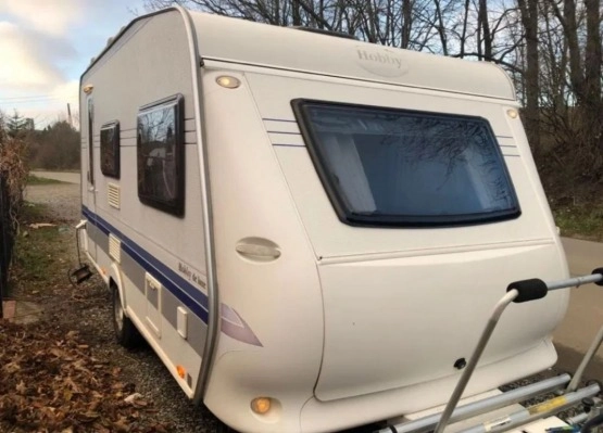                         Hobby De Luxe 440 - zdjęcie 1
                        