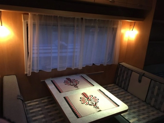                         Burstner Fun 400 TS - zdjęcie 19
                        