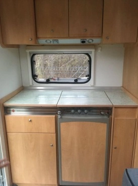                         Burstner Fun 400 TS - zdjęcie 25
                        