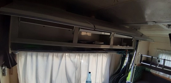                         Fiat Ducato 2.5 TD Granduca 54  6 os. - zdjęcie 13
                        