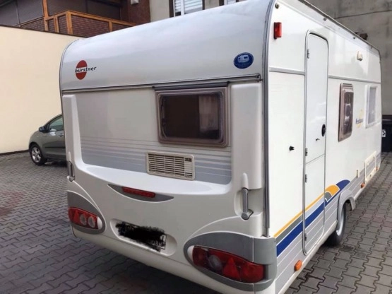                         Przyczepa Burstner Ventana 2003 r. - zdjęcie 2
                        