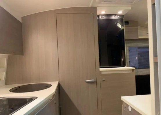                         Adria Action 361 LH Mover Akumulator - zdjęcie 10
                        