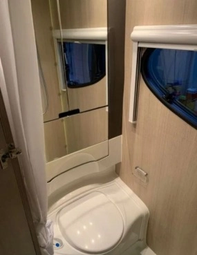                         Adria Action 361 LH Mover Akumulator - zdjęcie 9
                        