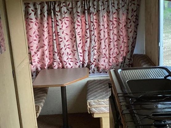                         Przyczepa Fleetwood Cavalier - zdjęcie 5
                        