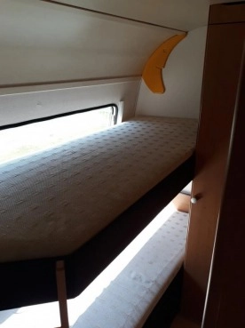                         Tabbert ŁÓŻKO piętrowe piękny kemping OKAZJA! PILNIE sprzedam - zdjęcie 11
                        