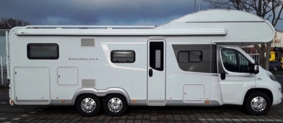                         LMC Grand Breezer 2,3 Diesel "A834 G" FV 23% - zdjęcie 6
                        