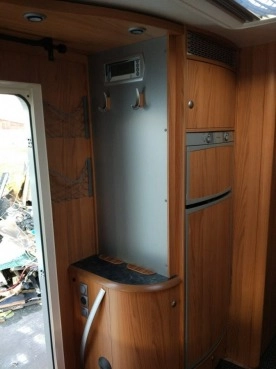                         BEZWYPADKOWY Burstner Elegance i821 Integra 2008 Alde AlKo - zdjęcie 5
                        