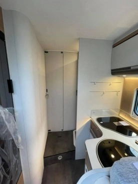                         Camper Dethleffs Trend I7057 EB 2020, najnowszy model 2021 - zdjęcie 25
                        