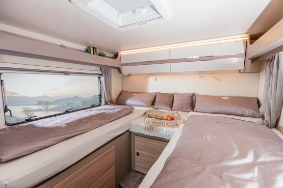                         kamper AHORN CANADA TE 2021 5os. półintegra Renault Master - zdjęcie 6
                        