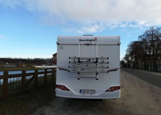                         Kamper Sunlight A70 - zdjęcie 2
                        