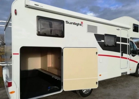                         Kamper Sunlight A70 - zdjęcie 8
                        