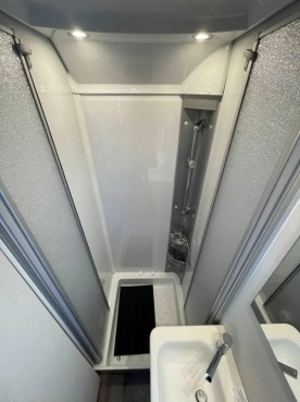                         Dethleffs Camper 730 FKR 2020 r. - zdjęcie 7
                        