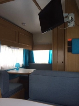                         Kamper Fendt Peugeot - zdjęcie 5
                        