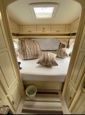                         Tabbert Majestat rok 2013 - odbiór z Francji - zdjęcie 5
                        