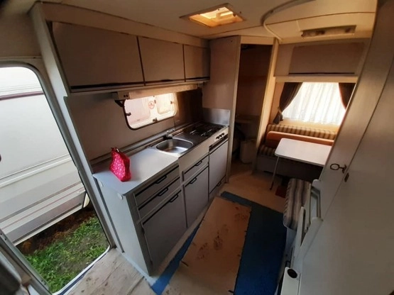                         Przyczepa Kempingowa ABI Beyerland 3-4 osobowa - zdjęcie 5
                        