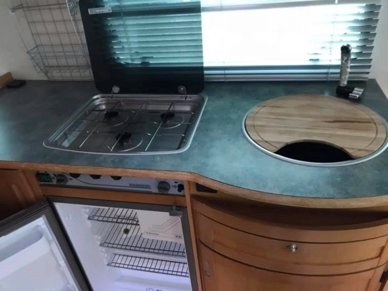                         Przyczepa Adria stan b. dobry - zdjęcie 3
                        