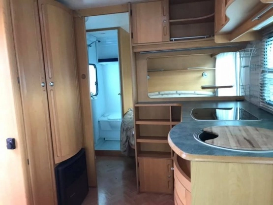                         Przyczepa Adria stan b. dobry - zdjęcie 7
                        