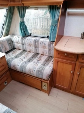                         Przyczepa Fleetwood Colchester 2001 r. - zdjęcie 14
                        