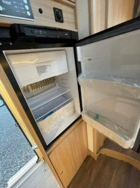                         Sunlight T68 Nowy Fiat Ducato 2.3 140 KM - zdjęcie 10
                        