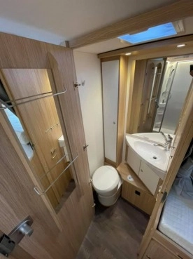                         Sunlight T68 Nowy Fiat Ducato 2.3 140 KM - zdjęcie 14
                        