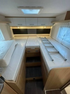                         Sunlight T68 Nowy Fiat Ducato 2.3 140 KM - zdjęcie 17
                        