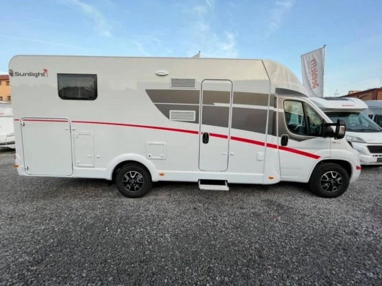                         Sunlight T68 Nowy Fiat Ducato 2.3 140 KM - zdjęcie 5
                        