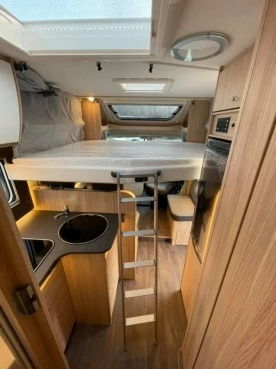                         Sunlight T68 Nowy Fiat Ducato 2.3 140 KM - zdjęcie 9
                        