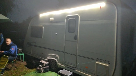                         Przyczepa kempingowa Sterling Topaz Eccles 2005 r. - zdjęcie 3
                        