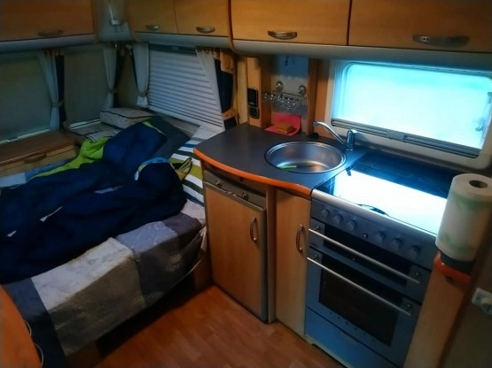                         Przyczepa kempingowa Sterling Topaz Eccles 2005 r. - zdjęcie 8
                        