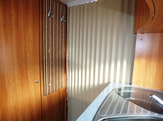                         Burstner Flipper 435 TS z 2007 r. - zdjęcie 2
                        