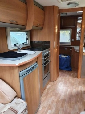                         Przyczepa Swift Challenger 2 - zdjęcie 11
                        