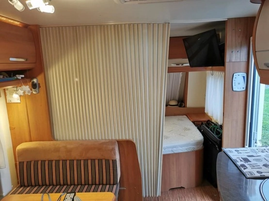                         Hobby 545 kmfe - zdjęcie 11
                        