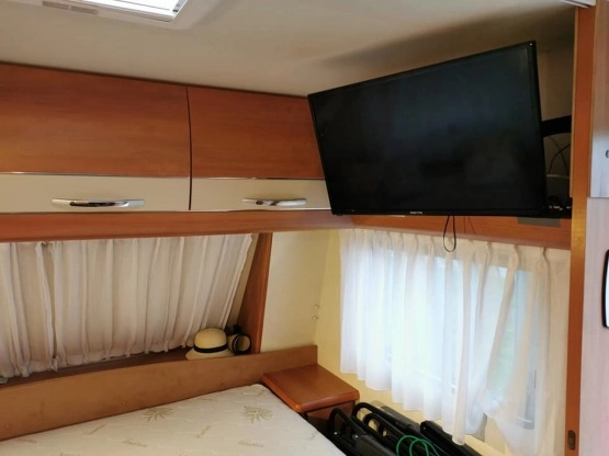                         Hobby 545 kmfe - zdjęcie 17
                        