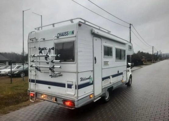                         Ford Chausson - zdjęcie 13
                        