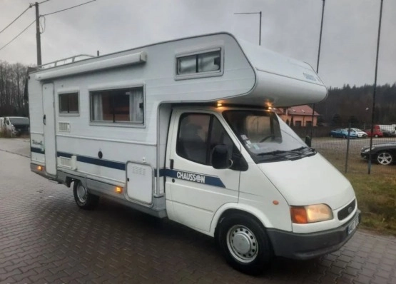                         Ford Chausson - zdjęcie 1
                        