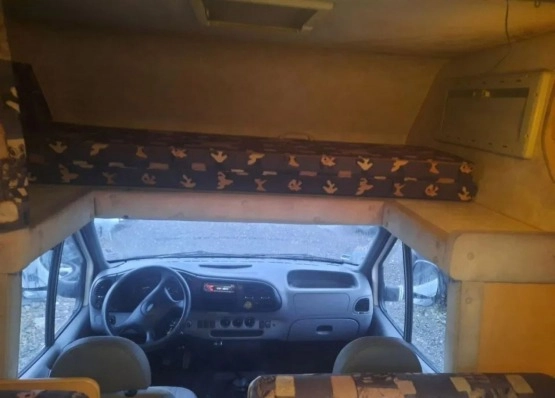                         Ford Chausson - zdjęcie 35
                        