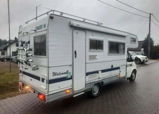                         Ford Chausson - zdjęcie 9
                        