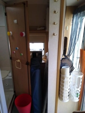                         Przyczepa kampingowa Bailey 2000 doinwestowana, zadbana - zdjęcie 8
                        