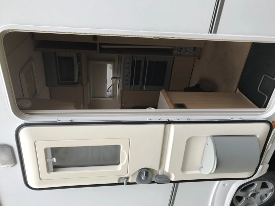                         ABBEY 470 FreeStyle z 2008 roku z MOVEREM i kompletnym namiotem - zdjęcie 6
                        