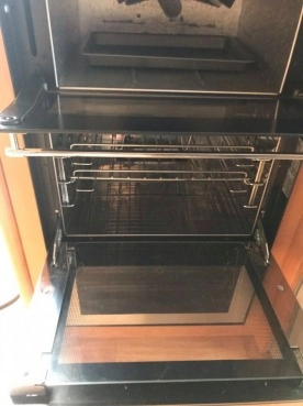                         Przyczepa kempingowa Compass Omega 524, 4/5 osobowa, zadbana, sucha - zdjęcie 20
                        