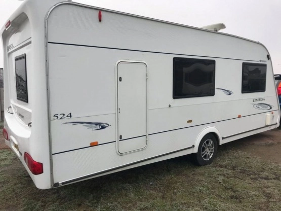                         Przyczepa kempingowa Compass Omega 524, 4/5 osobowa, zadbana, sucha - zdjęcie 5
                        