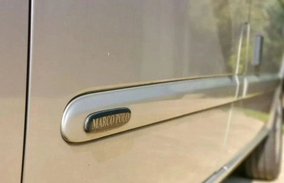                         Mercedes-Benz Viano - zdjęcie 10
                        