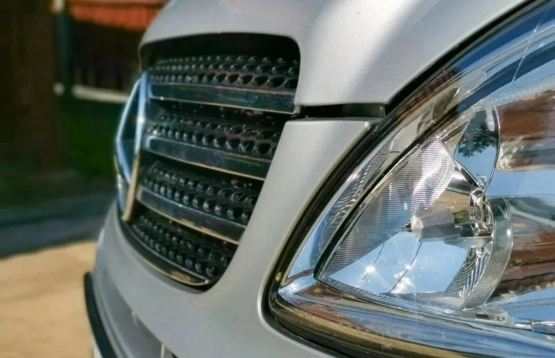                         Mercedes-Benz Viano - zdjęcie 11
                        