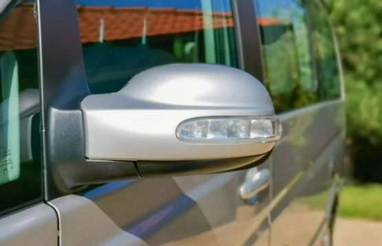                         Mercedes-Benz Viano - zdjęcie 15
                        