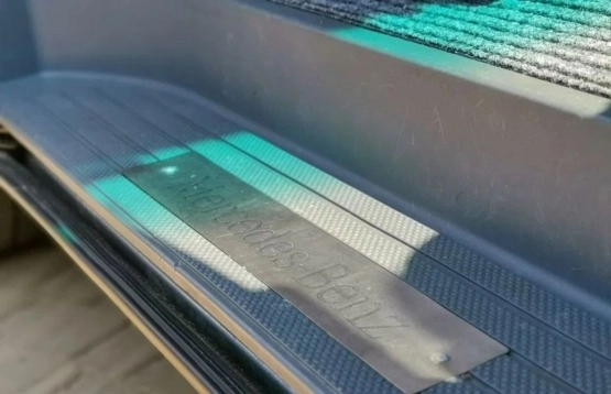                         Mercedes-Benz Viano - zdjęcie 17
                        