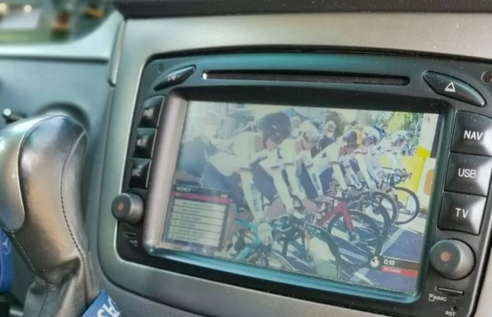                         Mercedes-Benz Viano - zdjęcie 25
                        