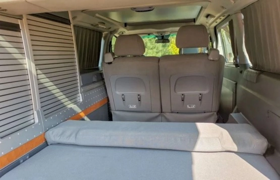                         Mercedes-Benz Viano - zdjęcie 39
                        