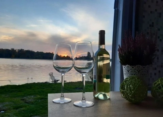                         Peugeot Boxer 2010 r. CamperVan - zdjęcie 4
                        